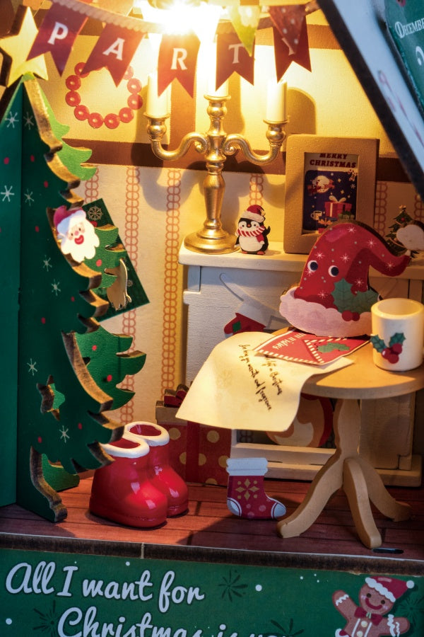 Rolife - DS036 Twinkling Christmas House - DIY Dollhouse Kit
