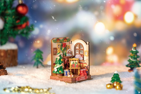 Rolife - DS041 Christmas Fireplace - DIY Dollhouse Kit