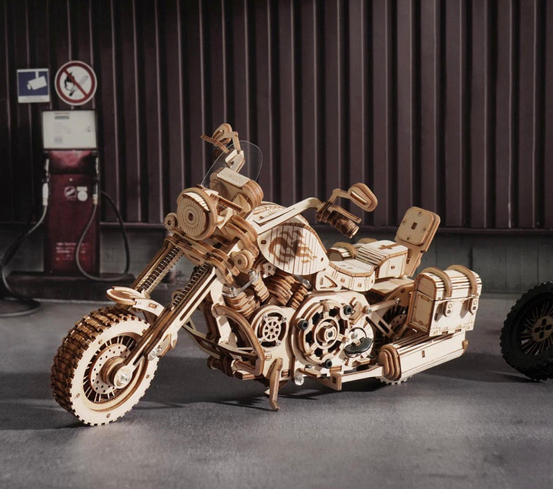 ROKR - Cruiser Motorcycle - Medium Level
